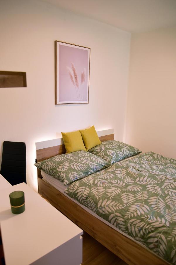 Apartment, Sun Terrace, Privat Parking 반스카비스트리카 외부 사진