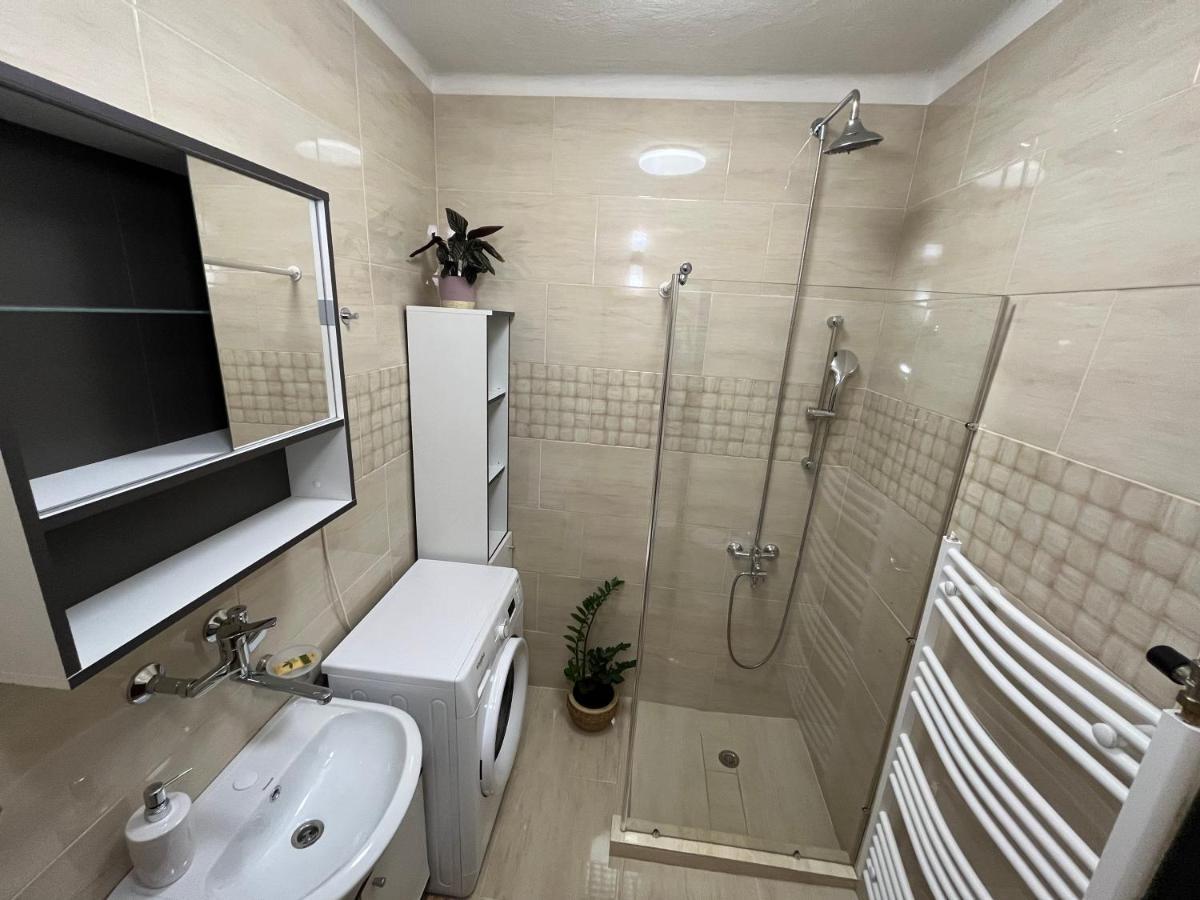 Apartment, Sun Terrace, Privat Parking 반스카비스트리카 외부 사진